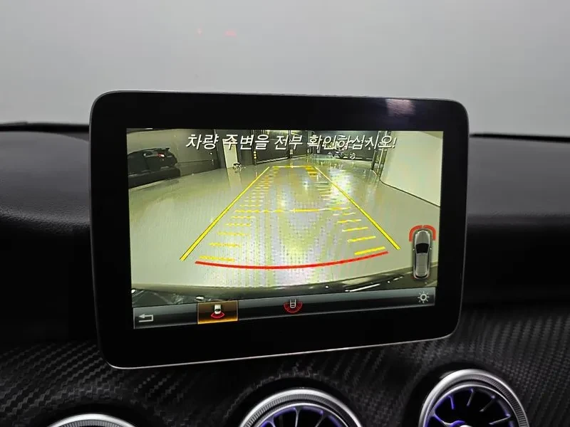 Mercedes-Benz A45 AMG 4Matic, снимка 15 - Автомобили и джипове - 56084054