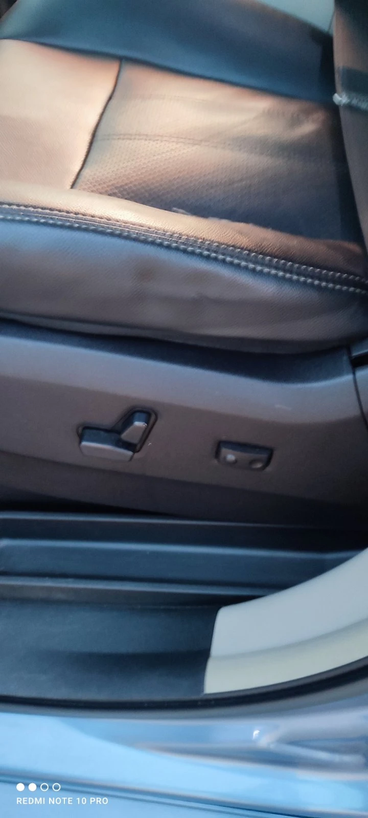 Chrysler Town and Country + Газ, снимка 12 - Автомобили и джипове - 56645742