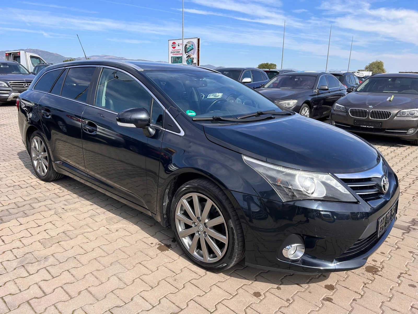 Toyota Avensis 2.2D NAVI/KOJA EURO 5 ЛИЗИНГ - изображение 4