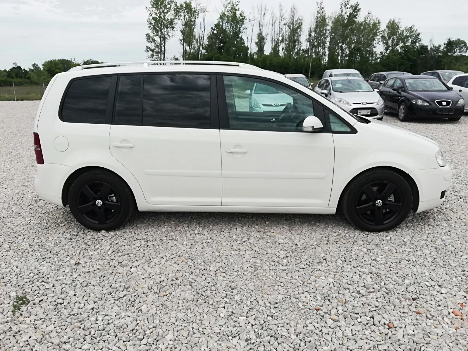 VW Touran 2.0 TDI klima - изображение 7