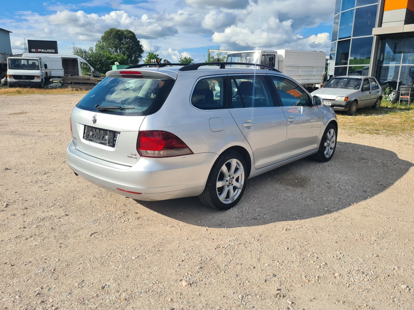 VW Golf 1.6tdi - изображение 4