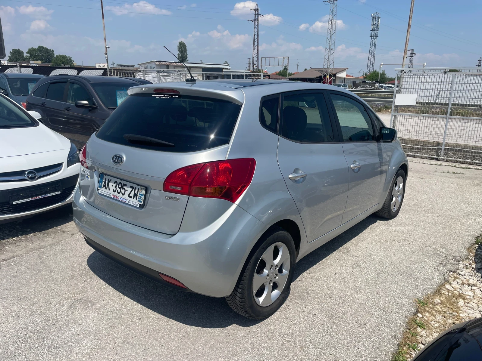 Kia Venga 1.4 Navi Panorama - изображение 4