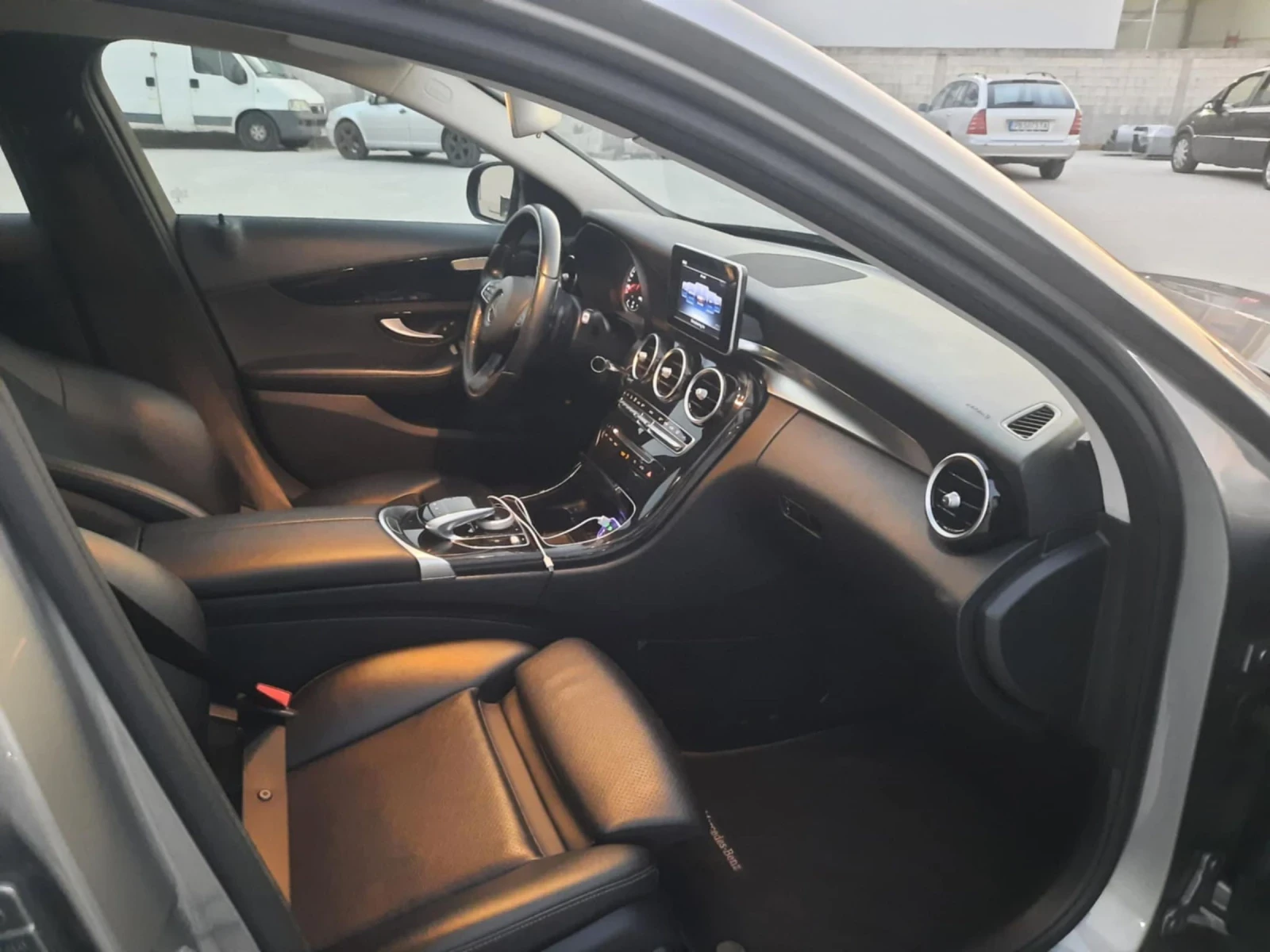Mercedes-Benz C 220 | Mobile.bg — изображение 12