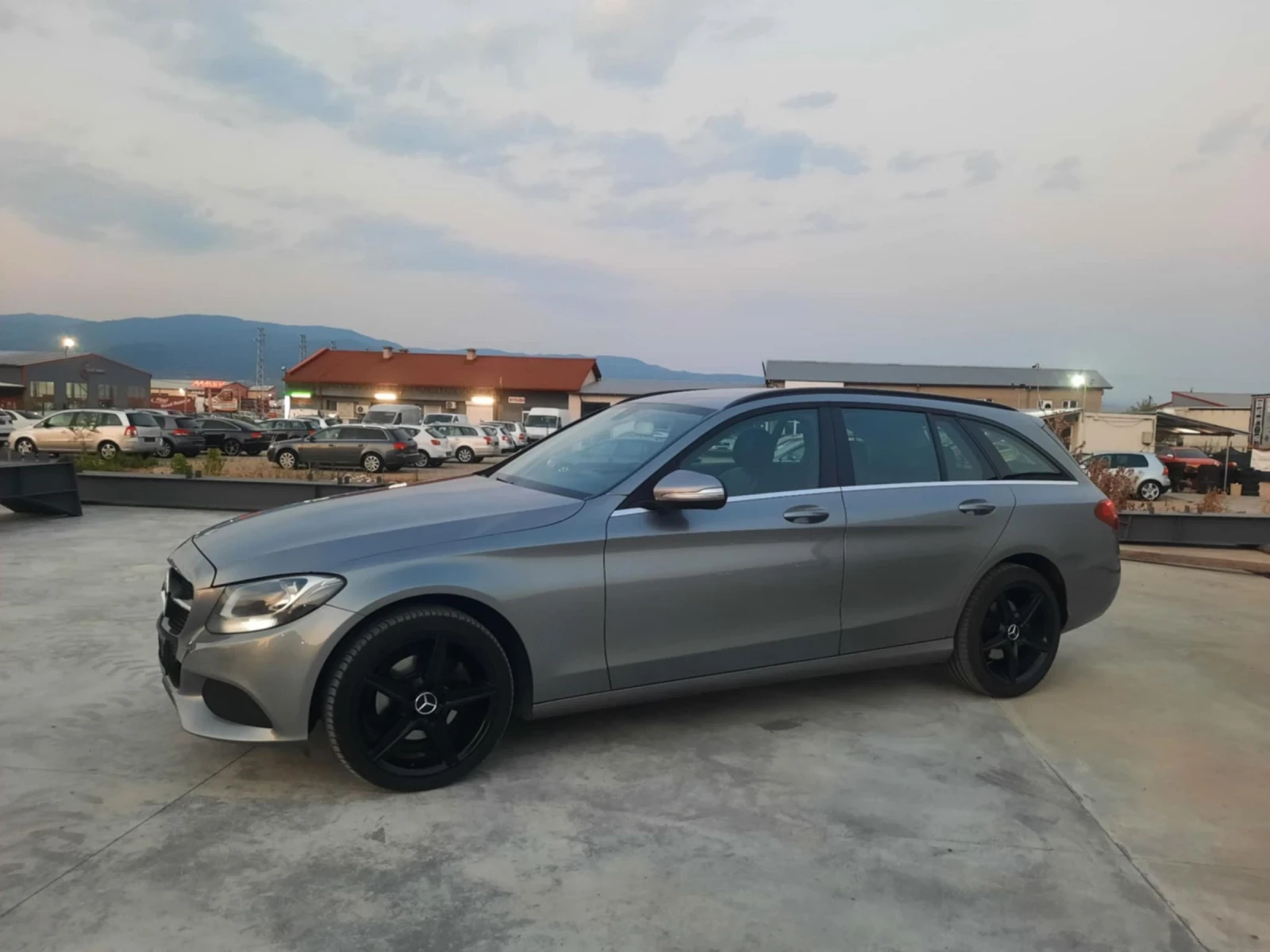 Mercedes-Benz C 220  - изображение 3