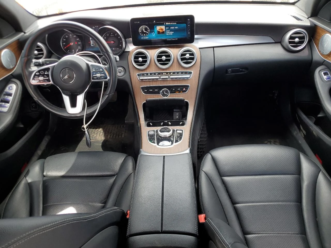 Mercedes-Benz C 300 4MATIC * Възможност за лизинг*  - изображение 8