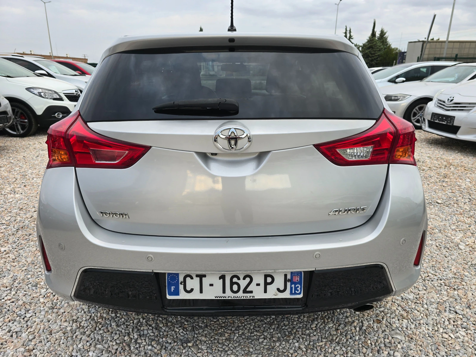 Toyota Auris 2.0D4D EXECUTIVE - изображение 3