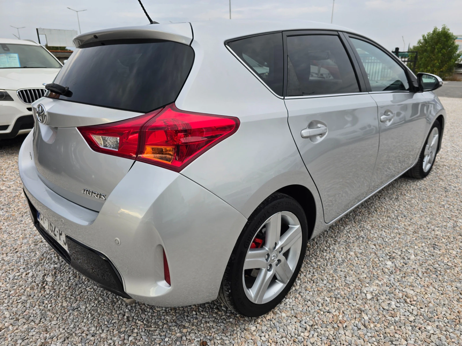 Toyota Auris 2.0D4D EXECUTIVE - изображение 4