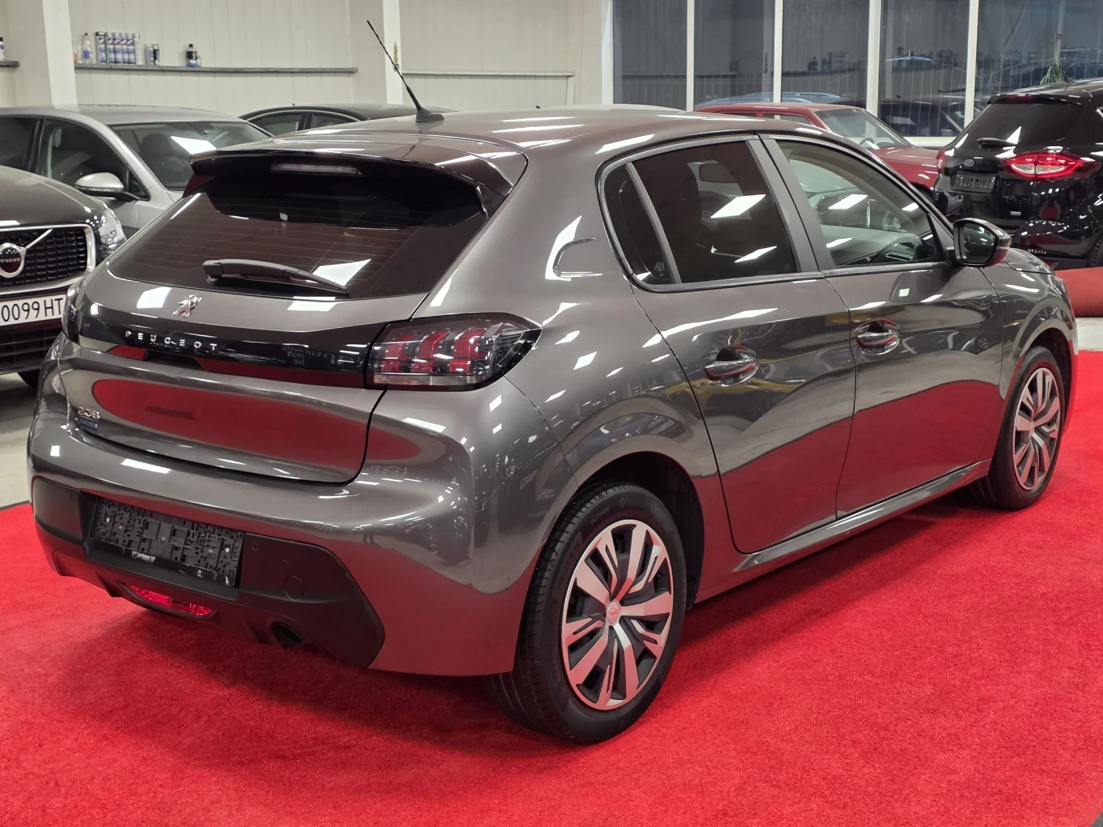 Peugeot 208 Allure | 1.5HDI | 6M | Регистриран  - изображение 4