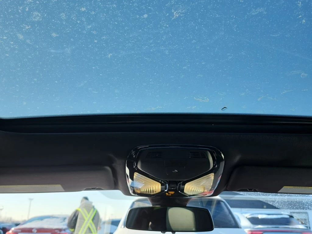 BMW 330 / XDRIVE / M-PACK / HEAD UP / CARFAX | Mobile.bg � ����������� 11