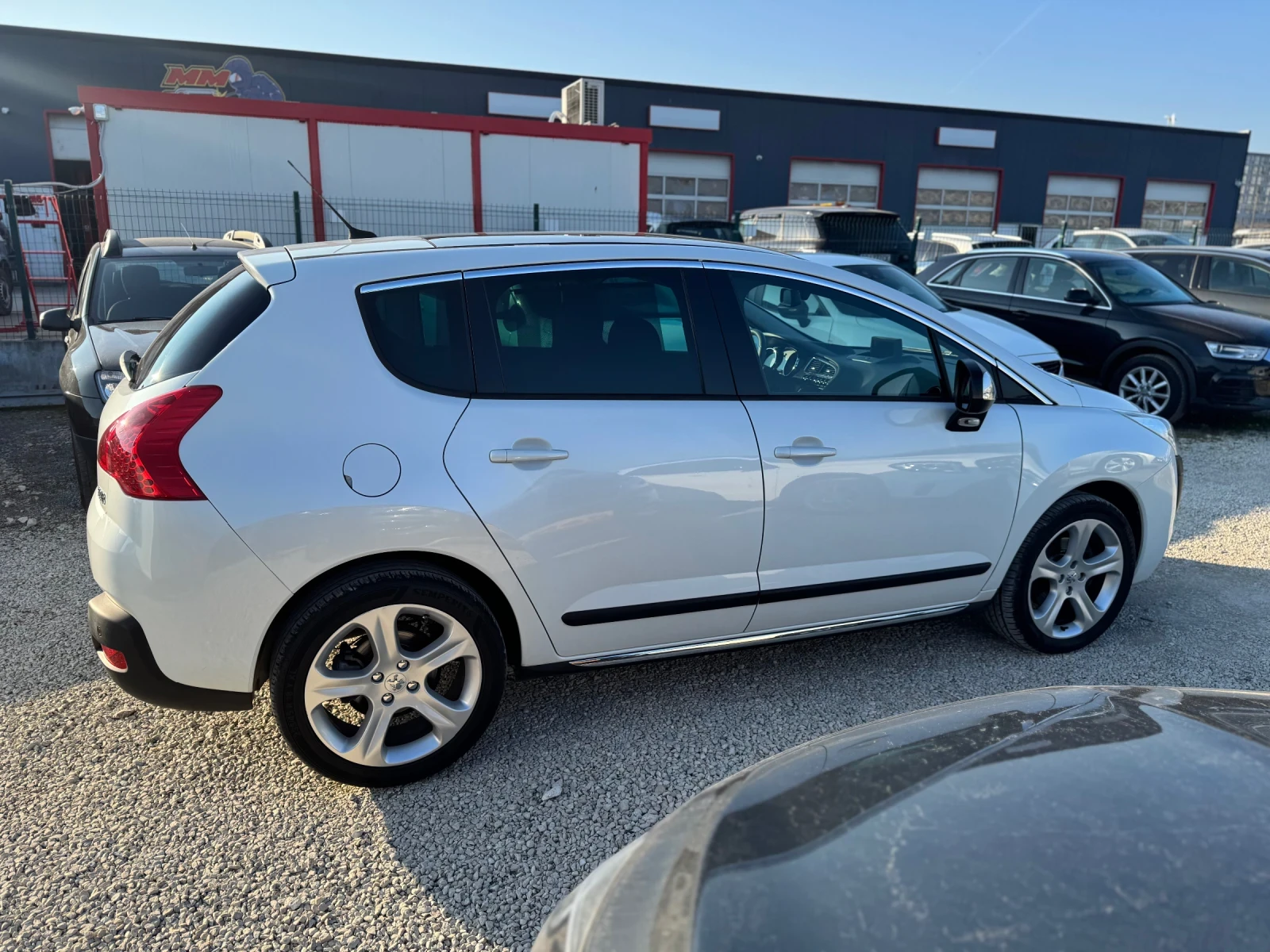 Peugeot 3008 2.0HDI, снимка 7 - Автомобили и джипове - 53712525