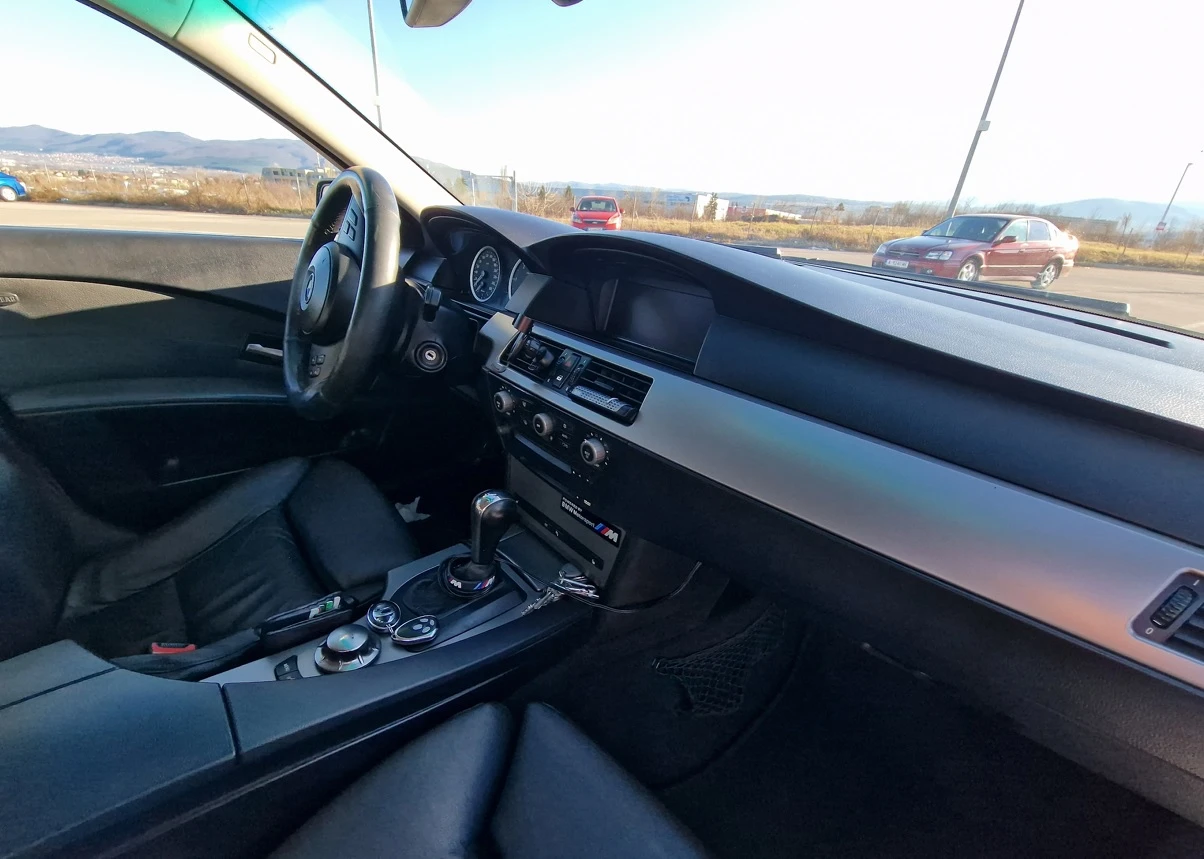BMW 530 E61 M пакет | M волан | 18" джанти, снимка 8 - Автомобили и джипове - 53850761