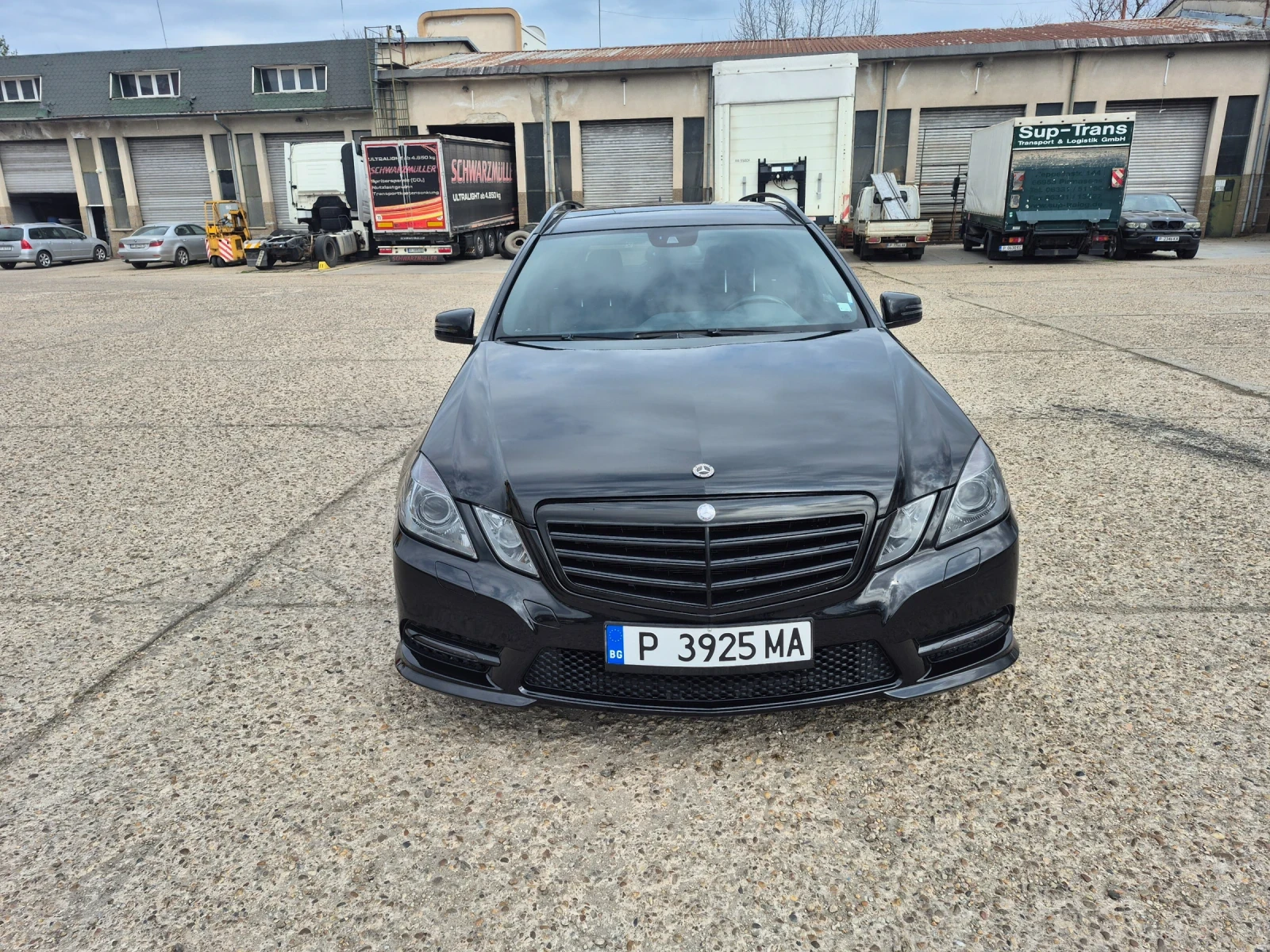 Mercedes-Benz E 350 E350 AMG 4+ 4, снимка 2 - Автомобили и джипове - 53925038