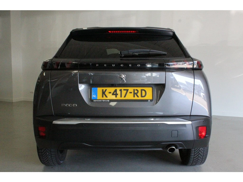 Peugeot 2008 Allure, снимка 5 - Автомобили и джипове - 53962504