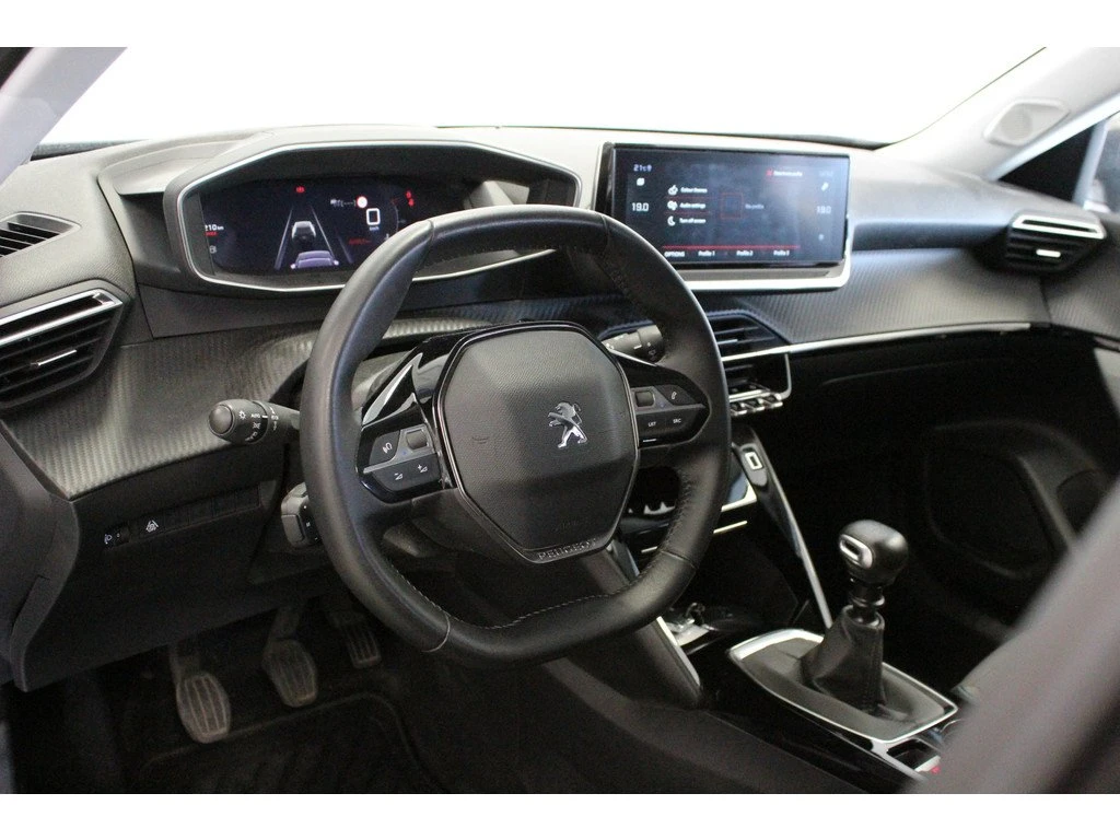 Peugeot 2008 Allure, снимка 6 - Автомобили и джипове - 53962504