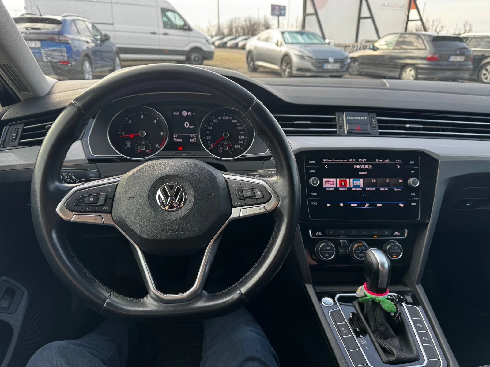 VW Passat, снимка 8 - Автомобили и джипове - 54069860
