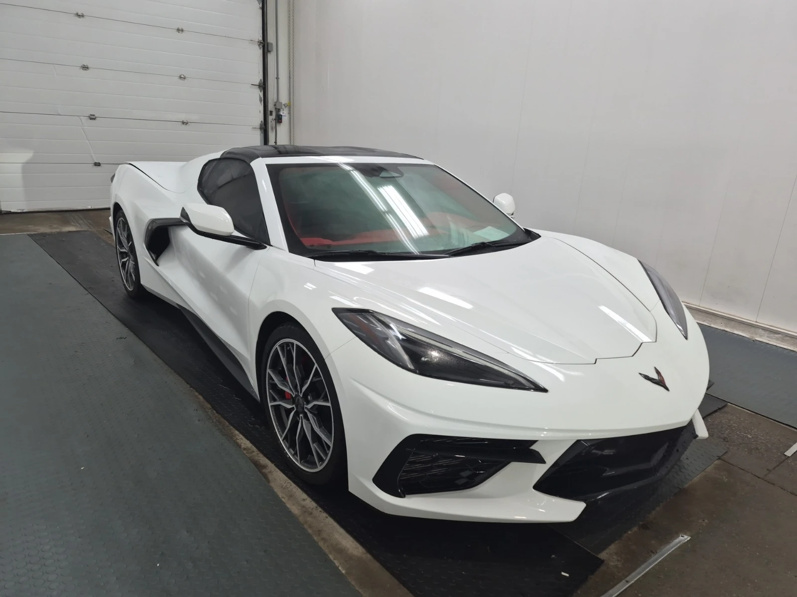 Chevrolet Corvette Stingray Coupe 3LT, снимка 2 - Автомобили и джипове - 54480268