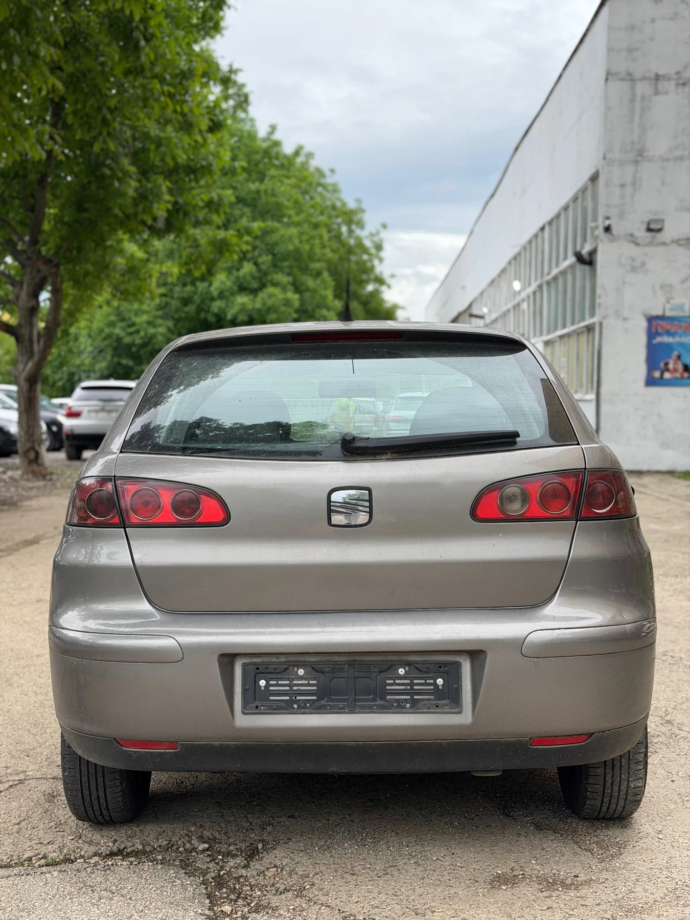 Seat Ibiza, снимка 4 - Автомобили и джипове - 54647030