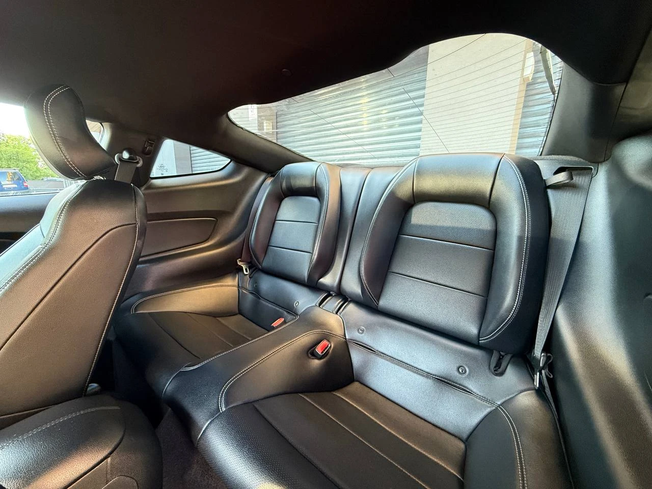 Ford Mustang 2.3* КАСКО* АВТОМАТ* ОБДУХ* ПОДГРЕВ* SHAKER, снимка 10 - Автомобили и джипове - 54963588