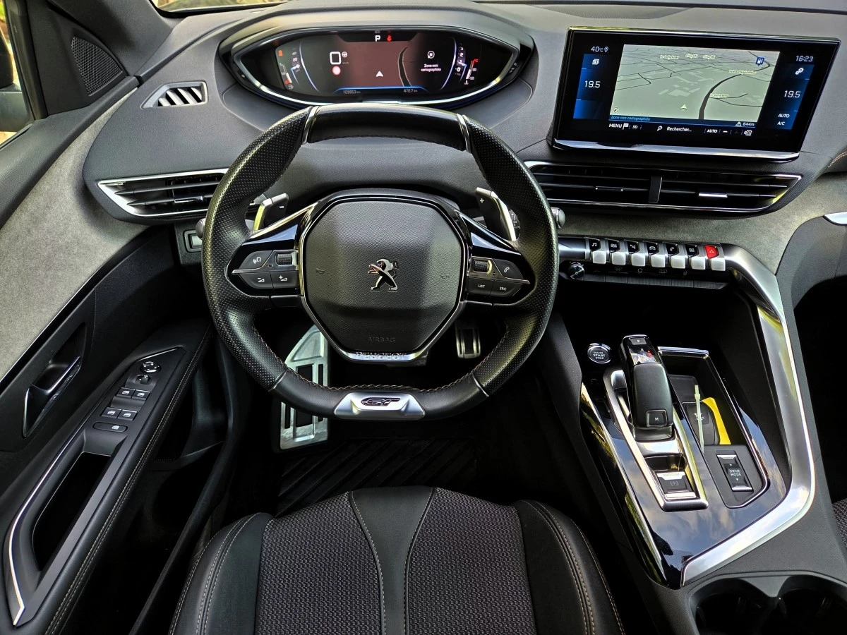 Peugeot 3008 1.2 GT  PURETECH 131 kc. EAT8 , снимка 11 - Автомобили и джипове - 55304353