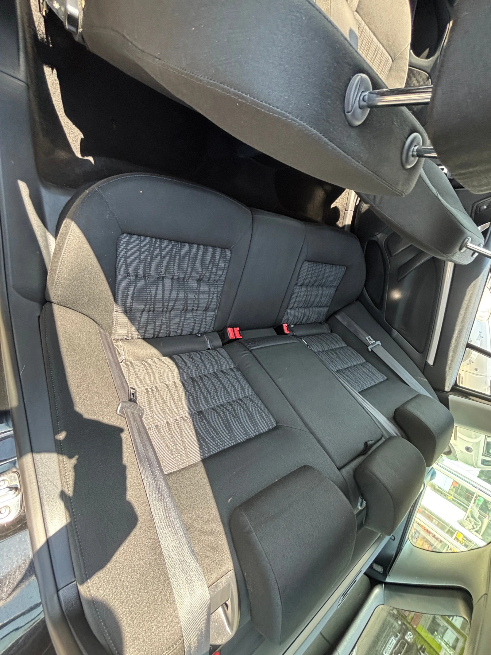 Skoda Octavia 1.6TDI COMMONRAIL, снимка 14 - Автомобили и джипове - 55432771