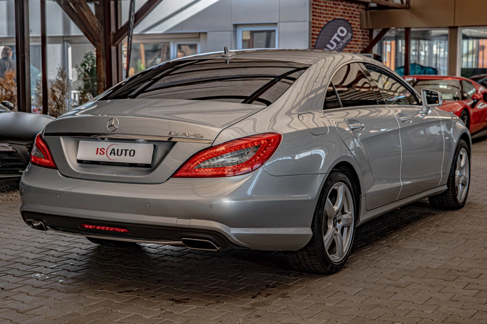 Mercedes-Benz CLS 500 4Matic/Air Matic/Камера/Подгрев/Алкантар/Шибедах, снимка 6 - Автомобили и джипове - 56219289