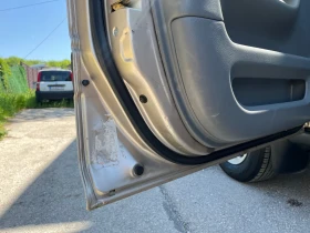Honda Cr-v 2.0i 147, снимка 11
