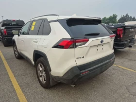 Toyota Rav4 HYBRID XLE| PANO| ПОДГРЕВИ| 2 КЛЮЧА| , снимка 4