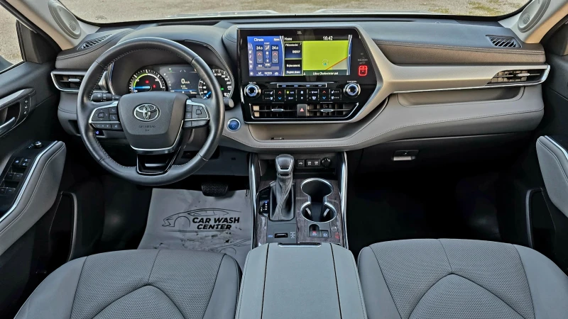 Toyota Highlander EU / 55 404 км / ГАРАНЦИЯ / ВСИЧКИ ЕКСТРИ , снимка 8 - Автомобили и джипове - 48566409