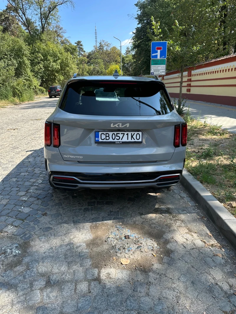 Kia Sorento, снимка 4 - Автомобили и джипове - 52474213