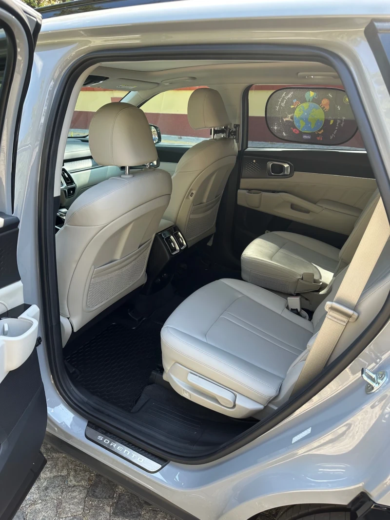 Kia Sorento, снимка 8 - Автомобили и джипове - 52474213