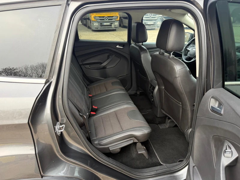 Ford Kuga 2.0 TDCI 4x4, снимка 13 - Автомобили и джипове - 52502898