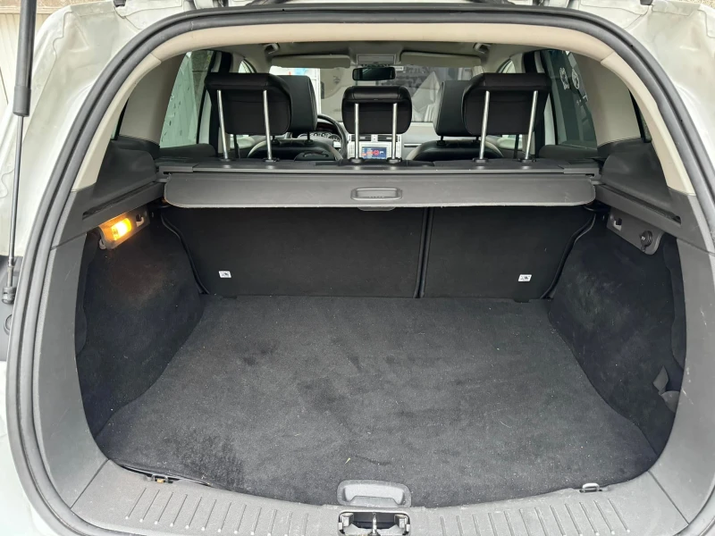 Ford Kuga 2.0TDCI 4x4/АВТОМАТ/ПАНОРАМА/РЕГИСТРИРАНА, снимка 12 - Автомобили и джипове - 53120563