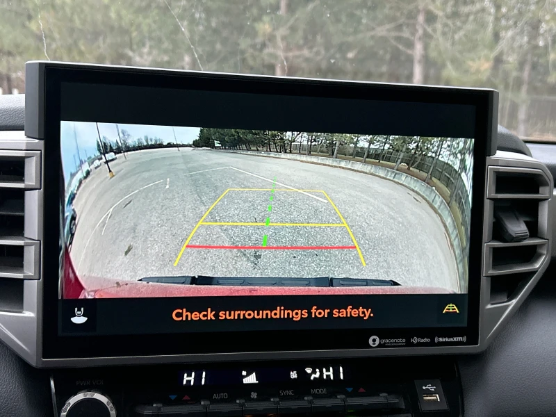 Toyota Tundra LIMITED* HEATED&COOLED* SEATS* DISTR* LEATHER, снимка 12 - Автомобили и джипове - 53377743