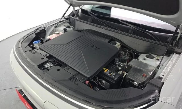 Hyundai Kona Long Range Premium | ОБДУХВАНЕ | ЗАДНА КАМЕРА | , снимка 5 - Автомобили и джипове - 54184973