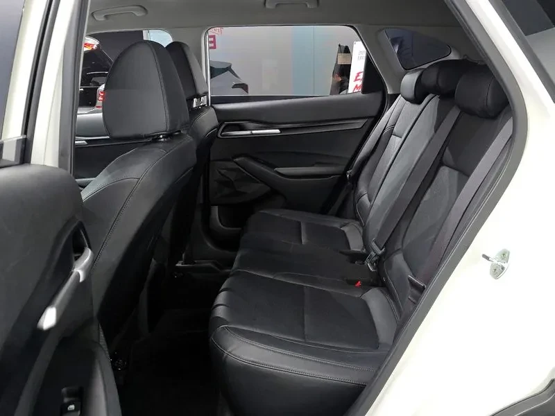 Kia Seltos, снимка 12 - Автомобили и джипове - 54833914