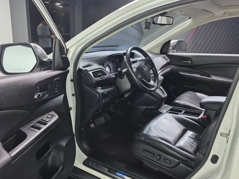 Honda Cr-v 2.4 4WD TOURING, снимка 10 - Автомобили и джипове - 55783493
