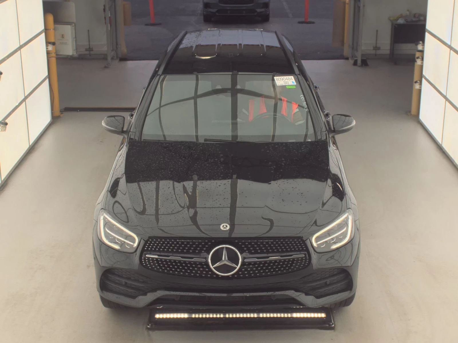 Mercedes-Benz GLC 300 4MATIC* AMG-pkg* Night-pkg* Distronic* LED* Подгре - изображение 6