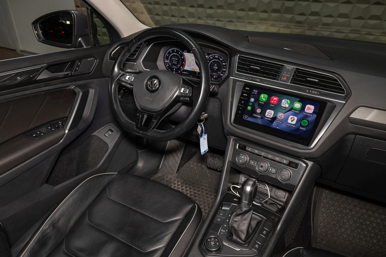 VW Tiguan R-line/2.0 TSI/4MOTION/DSG/360//  | Mobile.bg   11