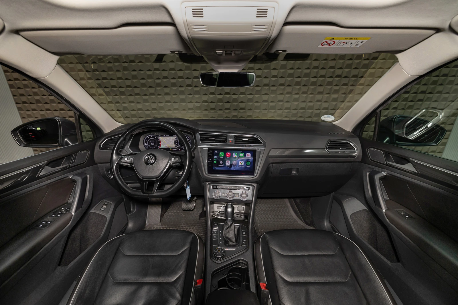 VW Tiguan R-line/2.0 TSI/4MOTION/DSG/360//  | Mobile.bg   9