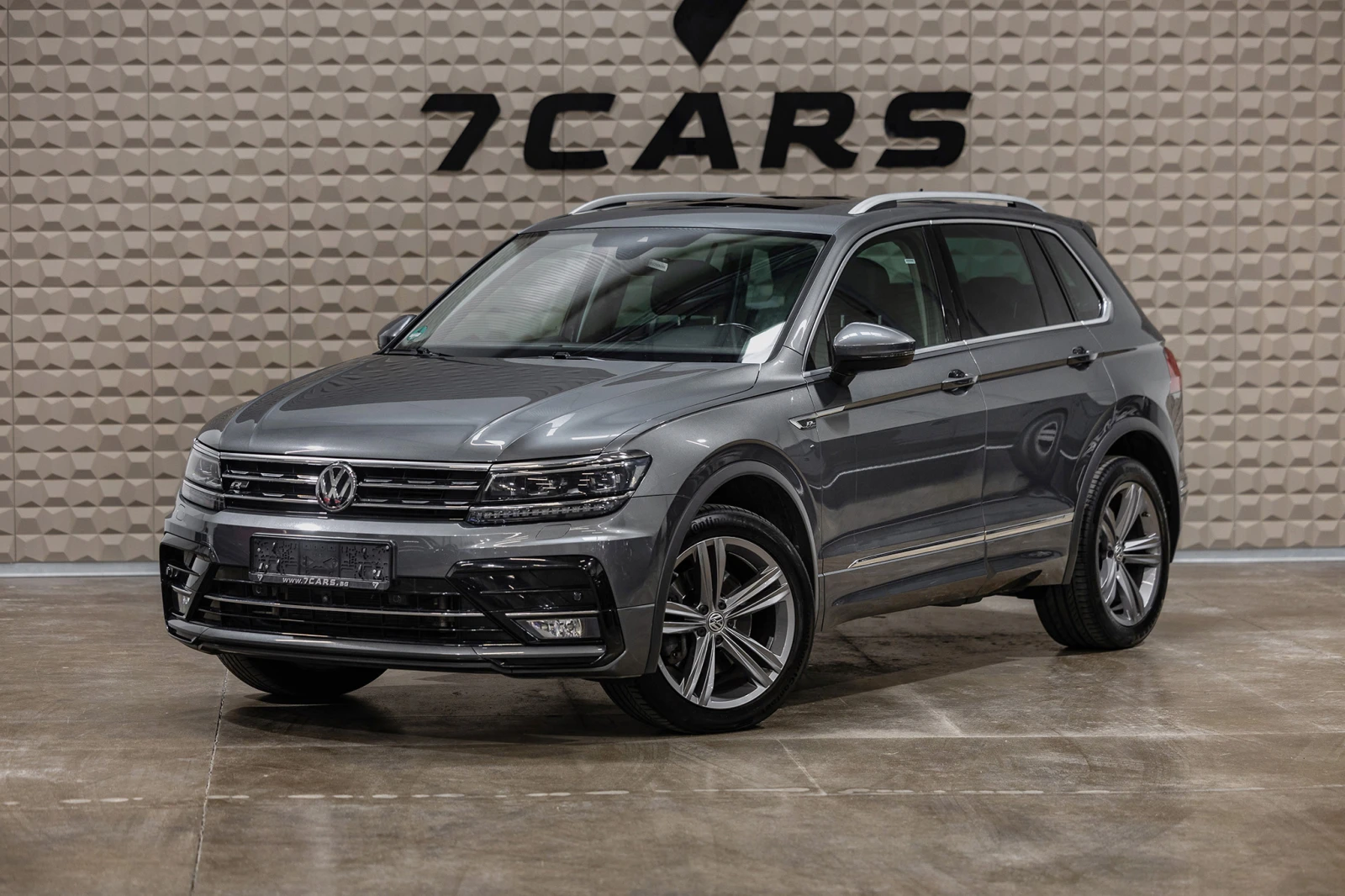 VW Tiguan R-line/2.0 TSI/4MOTION/DSG/360//  | Mobile.bg   1
