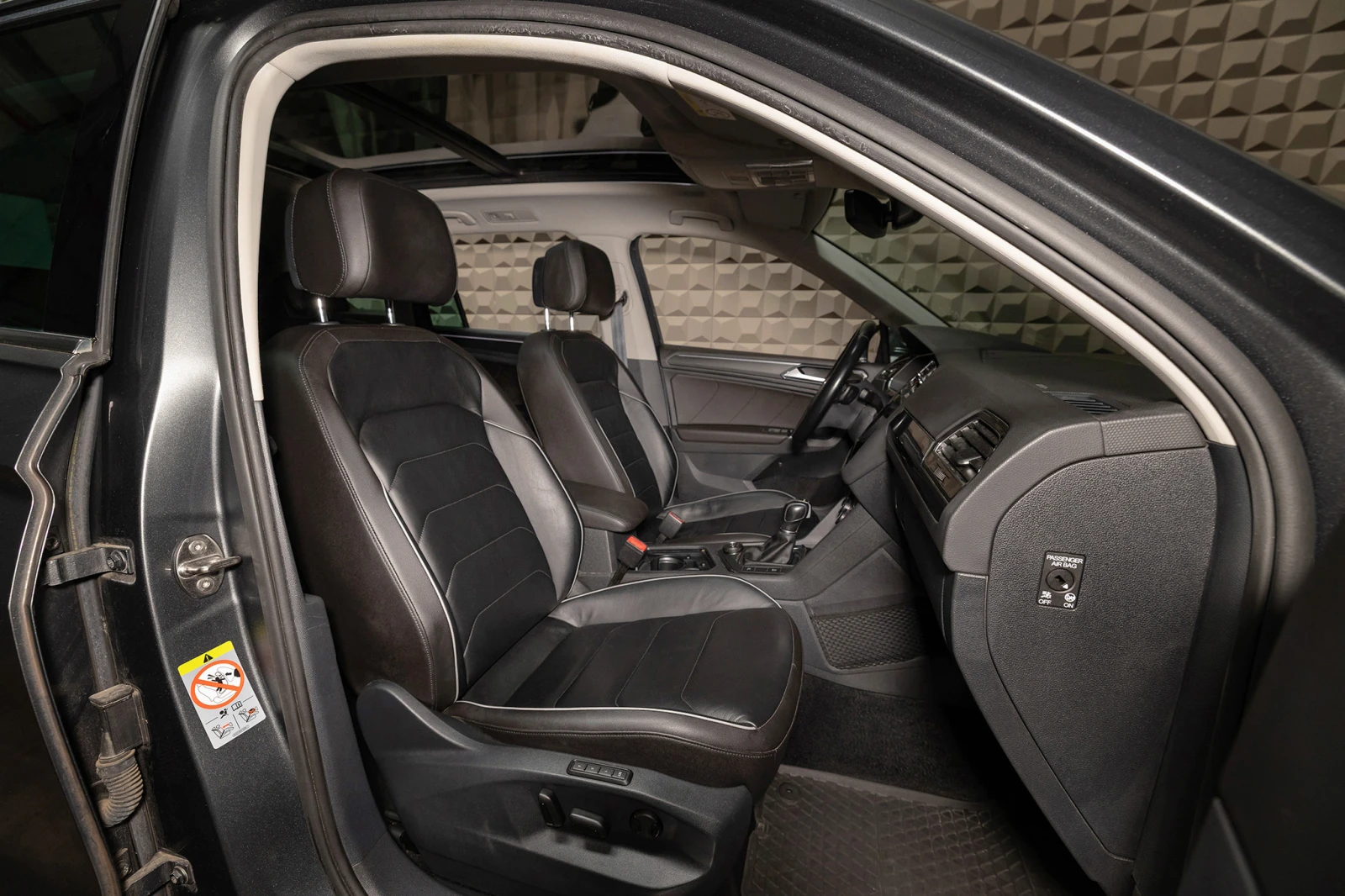 VW Tiguan R-line/2.0 TSI/4MOTION/DSG/360//  | Mobile.bg   10