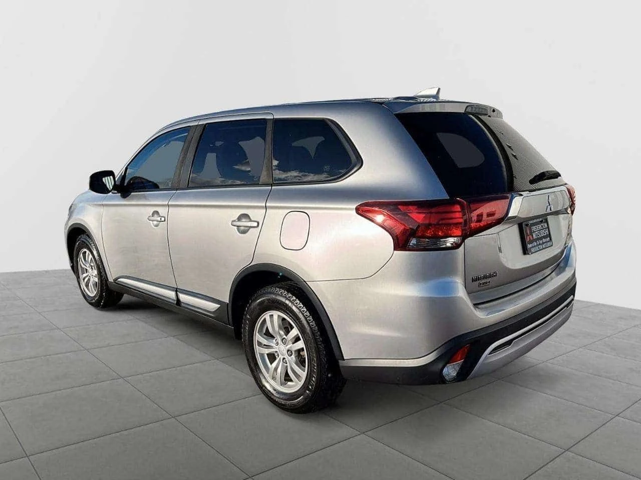 Mitsubishi Outlander * CARFAX * ЦЕНА ДО БГ - изображение 4