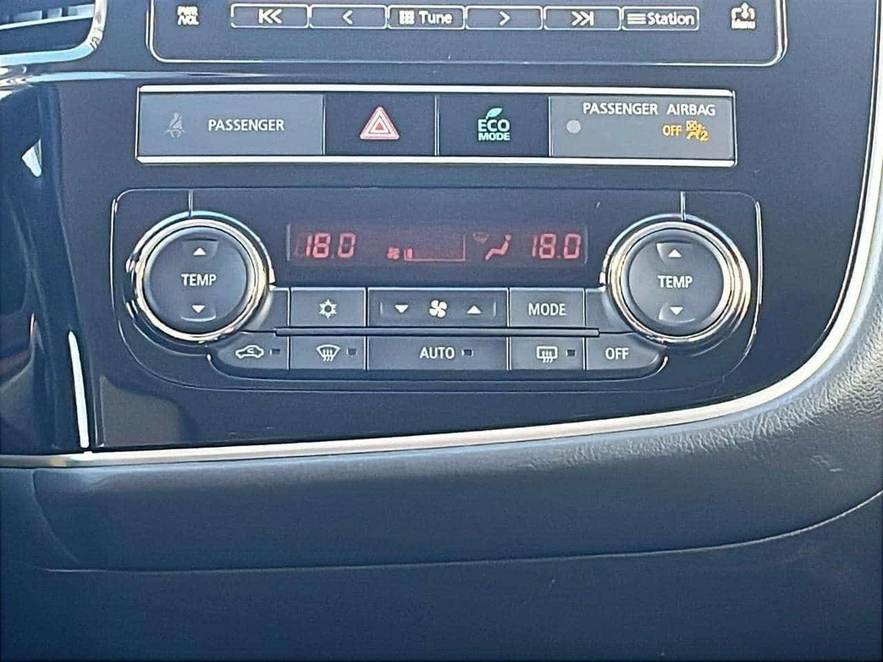 Mitsubishi Outlander * CARFAX * ���� �� �� | Mobile.bg � ����������� 12