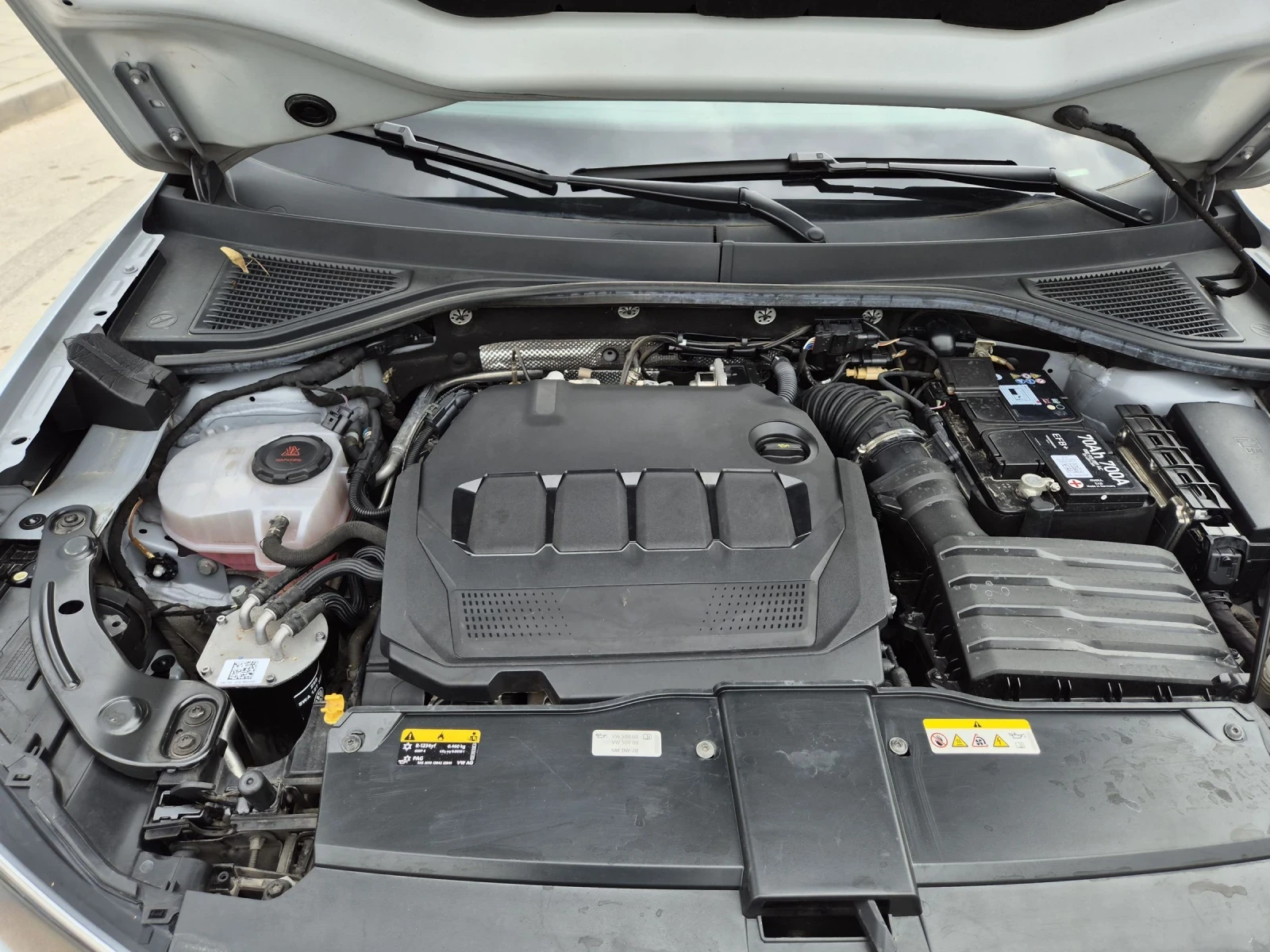 VW T-Roc 2.0TDI DSG7 LED Distr Assist 12.2021г, снимка 17 - Автомобили и джипове - 53906435