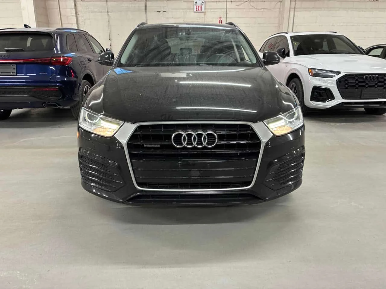 Audi Q3 * Komfort * PANO* KEYLESS* ПОДГРЕВ* , снимка 6 - Автомобили и джипове - 54004112