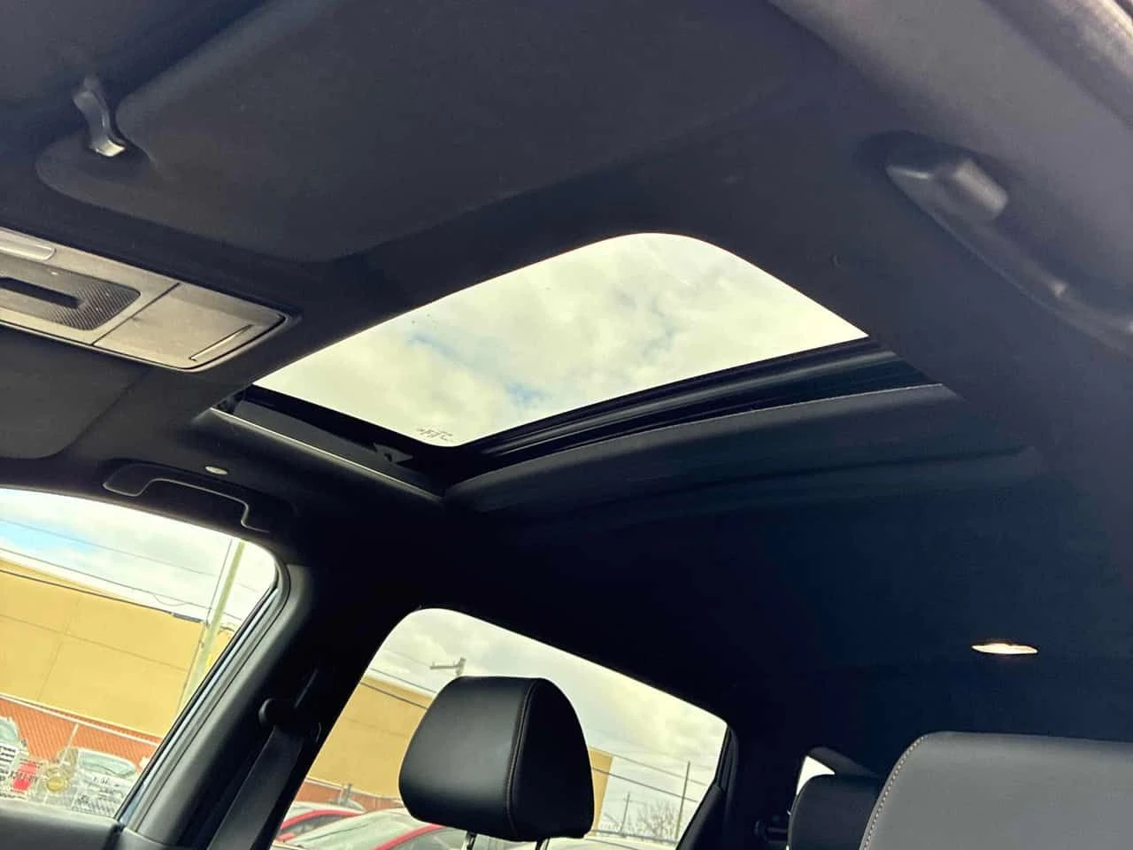 Honda Cr-v * Touring * PANO* KEYLESS* ПОДГРЕВ* , снимка 12 - Автомобили и джипове - 54178760