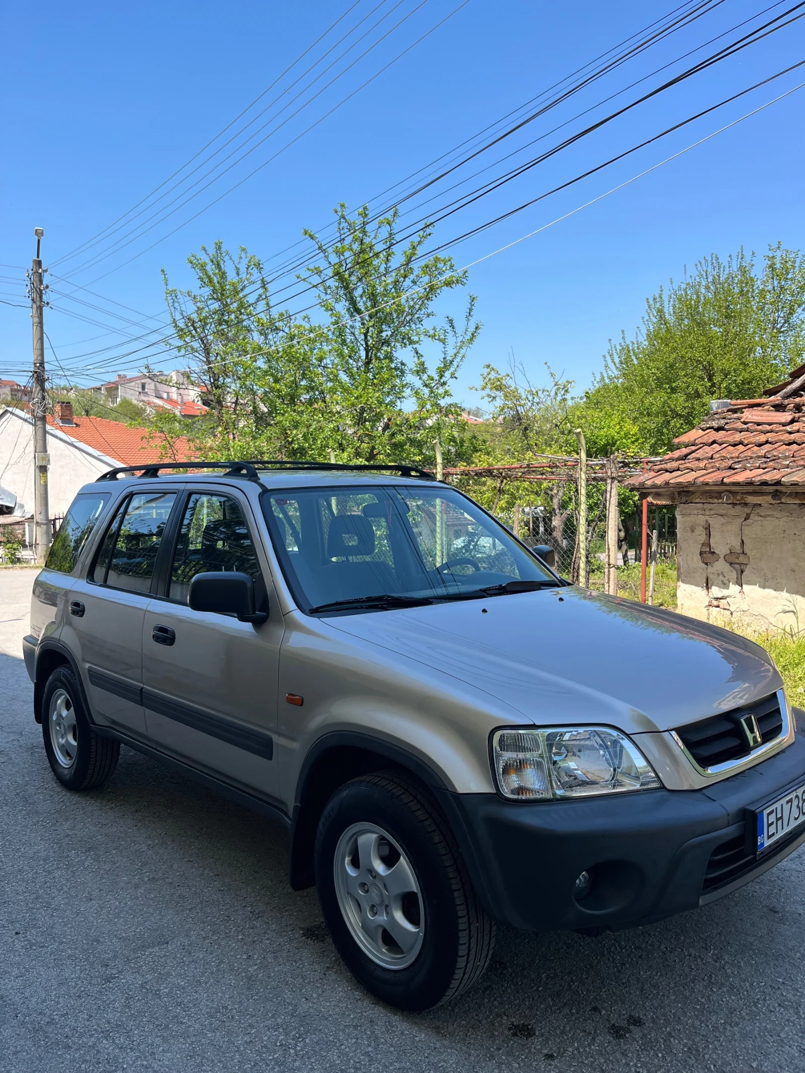 Honda Cr-v 2.0i 147, снимка 2 - Автомобили и джипове - 54425646