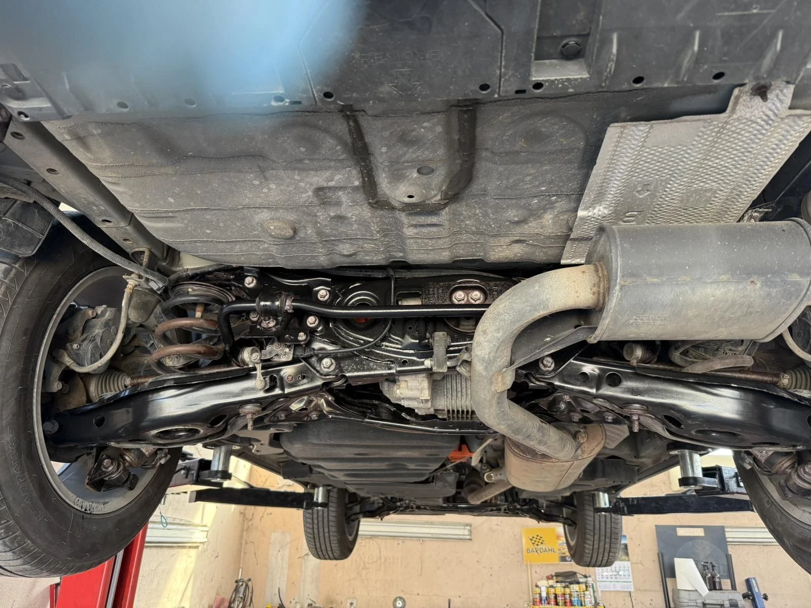 Lexus NX 300h F Sport / Mark Levinson / Facelift / 4х4, снимка 17 - Автомобили и джипове - 54440680