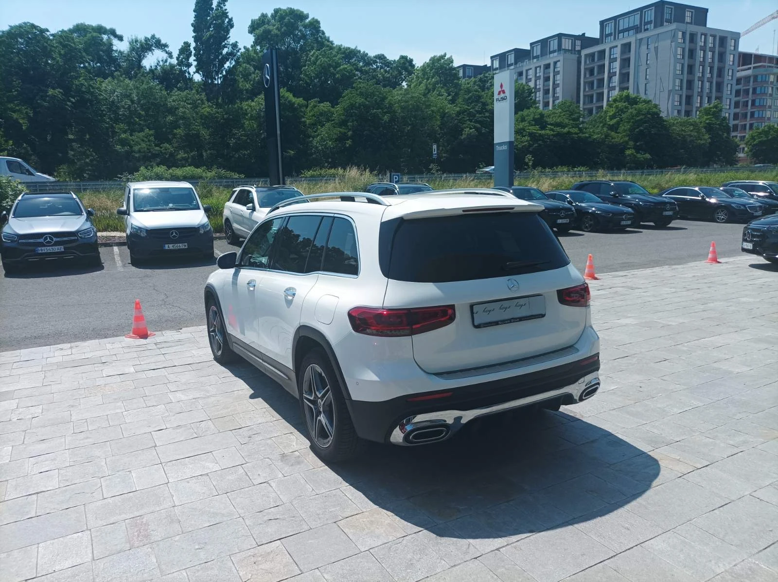 Mercedes-Benz GLB 220 d 4MATIC, снимка 6 - Автомобили и джипове - 54740833
