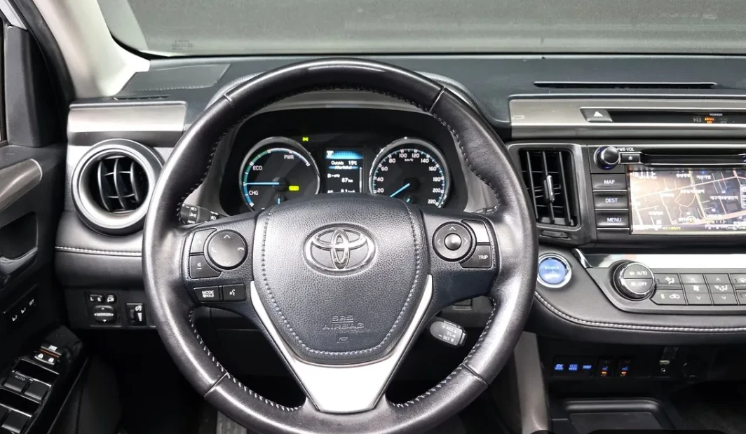 Toyota Rav4 2.5 Hybrid 4x4 Executive, снимка 5 - Автомобили и джипове - 54802125